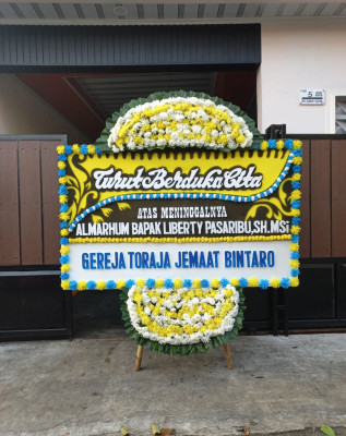 Papan Bunga Duka di Pelamunan