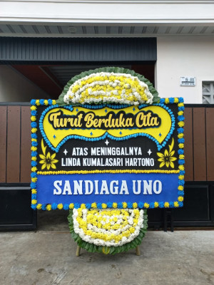 Papan Bunga Duka di Pelamunan
